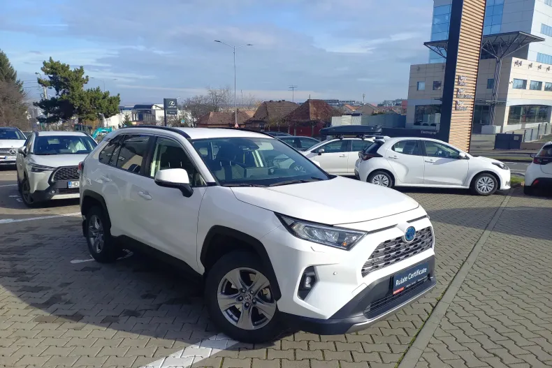 Toyota RAV4 din 2023 cu 37.743 km - oferta TOY151145 - foto 3