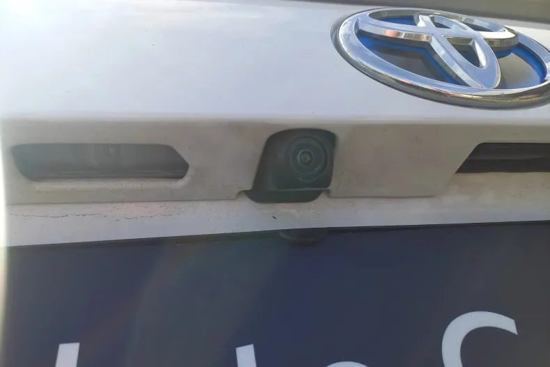 Toyota RAV4 din 2023 cu 37.743 km - oferta TOY151145 - foto 8