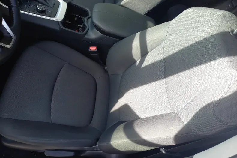 Toyota RAV4 din 2023 cu 37.743 km - oferta TOY151145 - foto 15