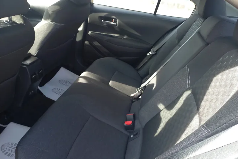 Toyota Corolla din 2025 cu 1.275 km - oferta TOY151147 - foto 12