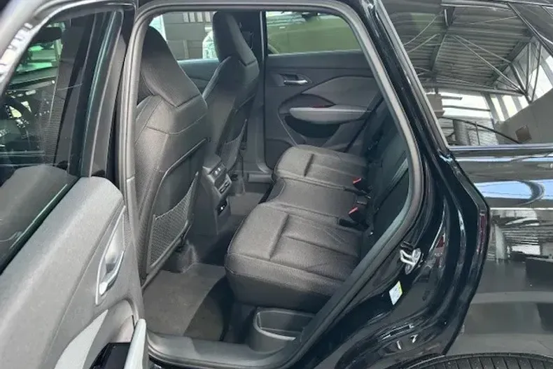 Audi Q3 din 2025 cu 1 km - oferta AUD151150 - foto 8