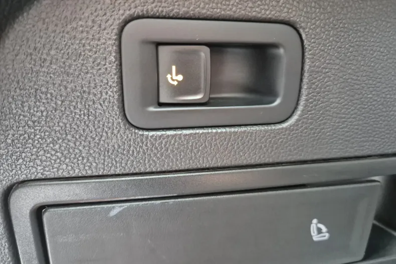 Volkswagen Tiguan din 2022 cu 155.474 km - oferta VOL151164 - foto 32