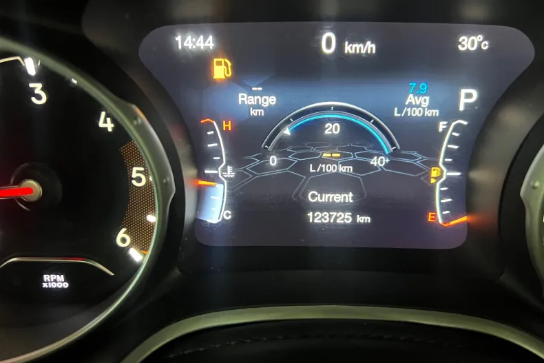 Jeep Compass din 2019 cu 123.000 km - oferta JEE151176 - foto 6