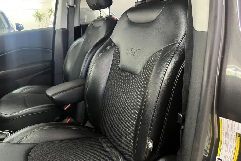 Jeep Compass din 2019 cu 123.000 km - oferta JEE151176 - foto 21