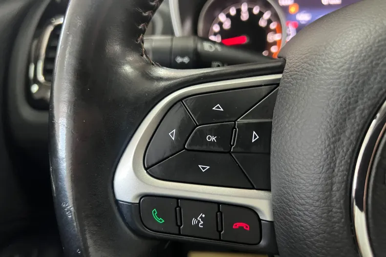 Jeep Compass din 2019 cu 123.000 km - oferta JEE151176 - foto 28