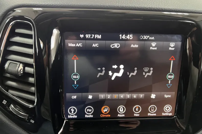 Jeep Compass din 2019 cu 123.000 km - oferta JEE151176 - foto 34