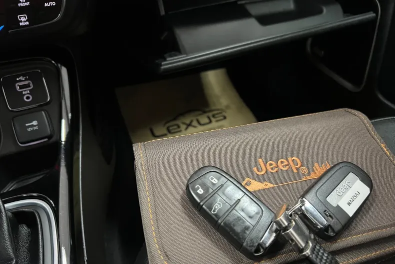 Jeep Compass din 2019 cu 123.000 km - oferta JEE151176 - foto 35