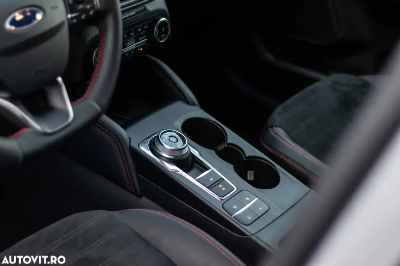 Ford Kuga din 2023 cu 14.592 km - oferta FOR151185 - foto 12