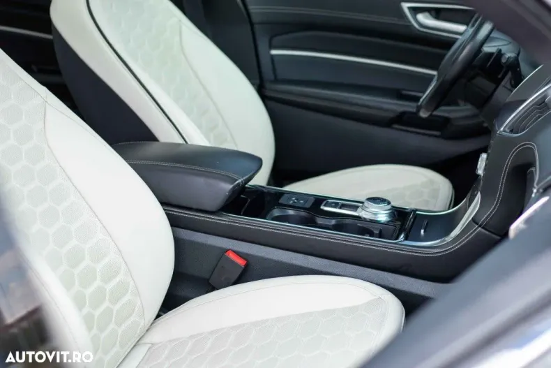 Ford Edge din 2019 cu 105.245 km - oferta FOR151186 - foto 24