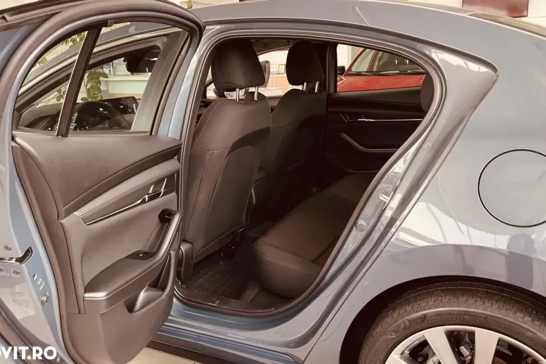 Mazda 3 din 2025 cu 2 km - oferta MAZ151187 - foto 10