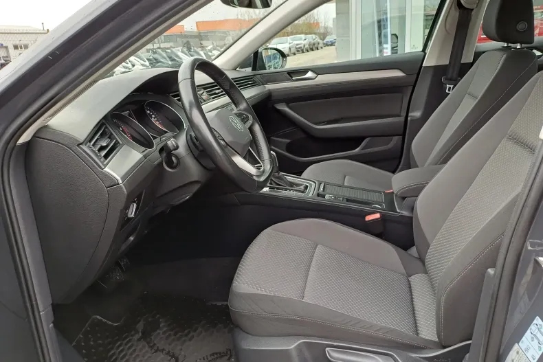 Volkswagen Passat din 2020 cu 96.676 km - oferta VOL151192 - foto 11