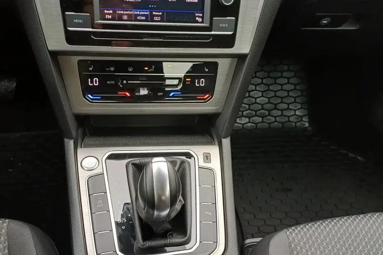 Volkswagen Passat din 2020 cu 96.676 km - oferta VOL151192 - foto 14