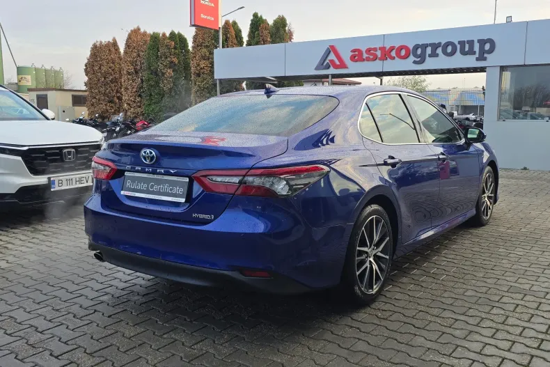 Toyota Camry din 2021 cu 78.224 km - oferta TOY151193 - foto 4