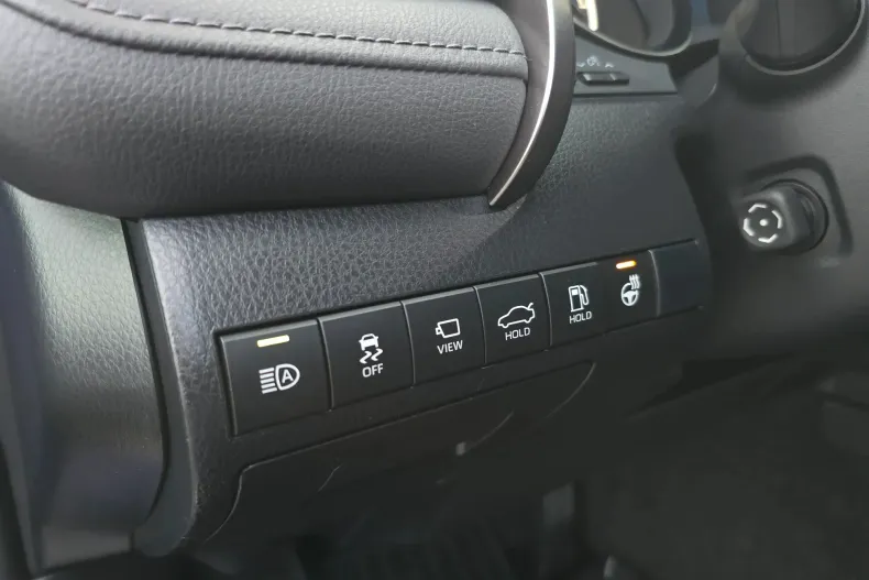 Toyota Camry din 2021 cu 78.224 km - oferta TOY151193 - foto 11