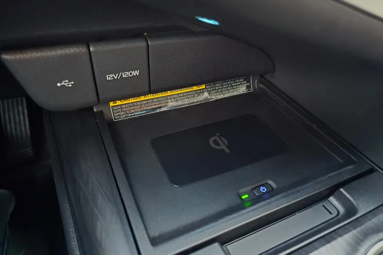 Toyota Camry din 2021 cu 78.224 km - oferta TOY151193 - foto 24