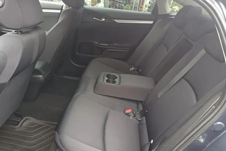 Honda Civic din 2020 cu 65.210 km - oferta HON151194 - foto 7