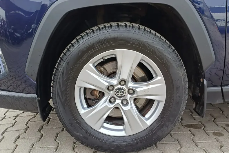 Toyota RAV4 din 2021 cu 75.704 km - oferta TOY151196 - foto 8