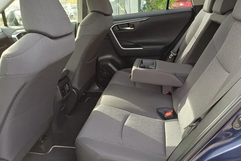 Toyota RAV4 din 2021 cu 75.704 km - oferta TOY151196 - foto 12