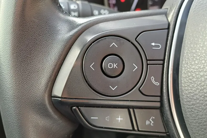 Toyota RAV4 din 2021 cu 75.704 km - oferta TOY151196 - foto 20