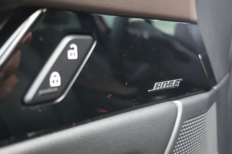 Mazda CX-30 din 2024 cu 23.730 km - oferta MAZ151198 - foto 9