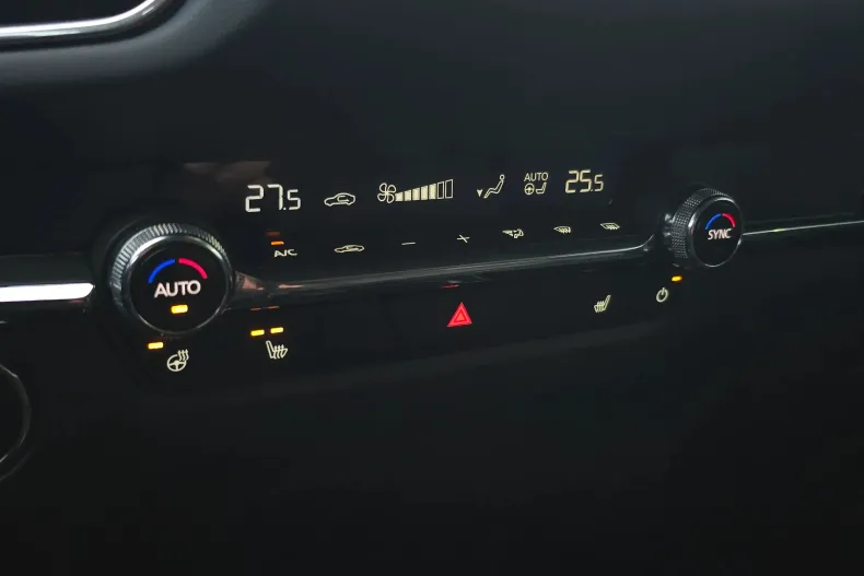 Mazda CX-30 din 2024 cu 23.730 km - oferta MAZ151198 - foto 18