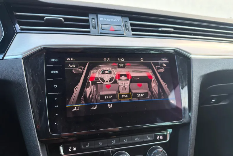 Volkswagen Passat din 2020 cu 83.070 km - oferta VOL151206 - foto 19