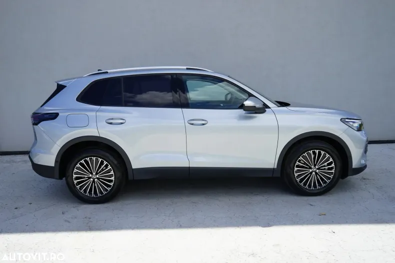 Volkswagen Tiguan din 2025 cu 1.000 km - oferta VOL151210 - foto 5