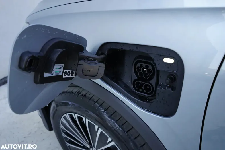 Volkswagen Tiguan din 2025 cu 1.000 km - oferta VOL151210 - foto 8