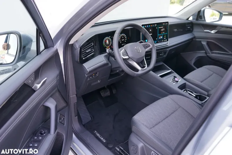 Volkswagen Tiguan din 2025 cu 1.000 km - oferta VOL151210 - foto 10