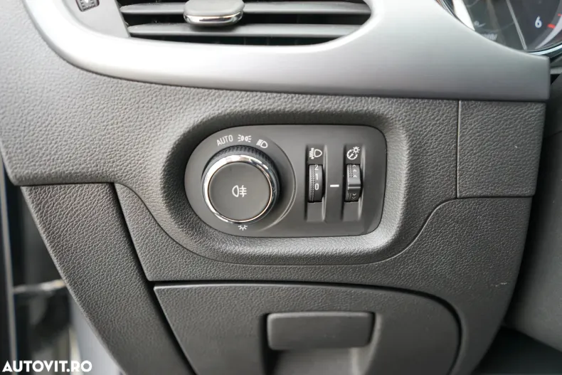 Opel Astra din 2021 cu 73.036 km - oferta OPE151211 - foto 10