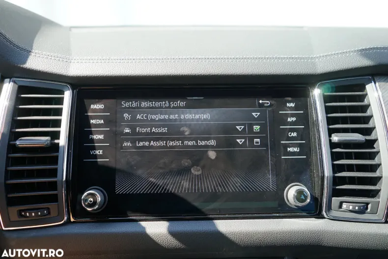 Skoda Kodiaq din 2024 cu 30.314 km - oferta SKO151216 - foto 18