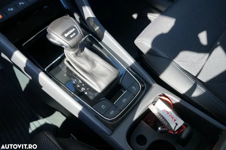 Skoda Kodiaq din 2024 cu 30.314 km - oferta SKO151216 - foto 23