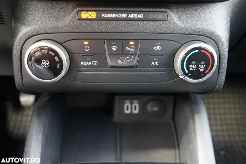 Ford Focus din 2021 cu 55.736 km - oferta FOR151218 - foto 23