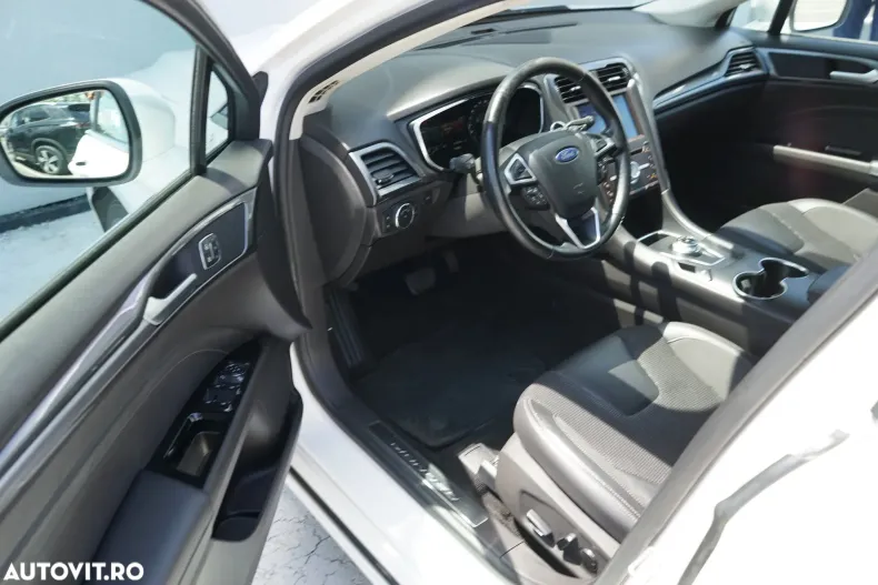 Ford Mondeo din 2020 cu 104.029 km - oferta FOR151219 - foto 11