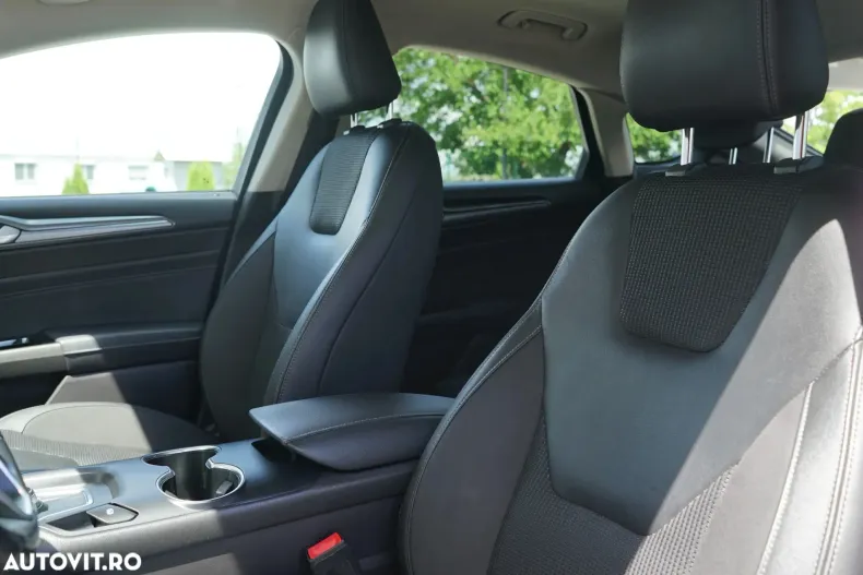 Ford Mondeo din 2020 cu 104.029 km - oferta FOR151219 - foto 14