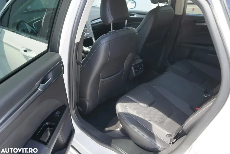 Ford Mondeo din 2020 cu 104.029 km - oferta FOR151219 - foto 38
