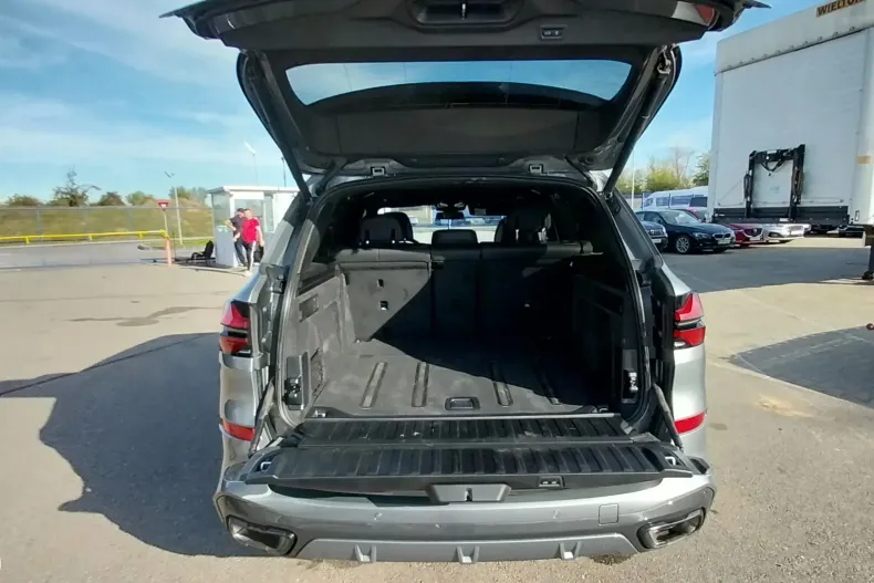 BMW X5 din 2024 cu 8.961 km - oferta BMW151223 - foto 9