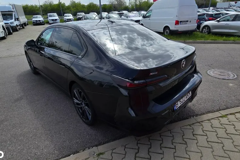 BMW Seria 7 din 2022 cu 99.480 km - oferta BMW151228 - foto 5
