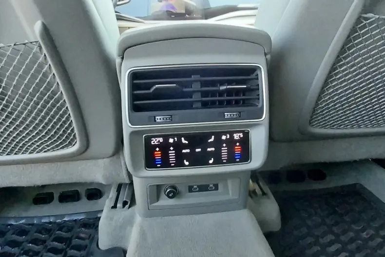 Audi Q7 din 2021 cu 129.615 km - oferta AUD151229 - foto 10