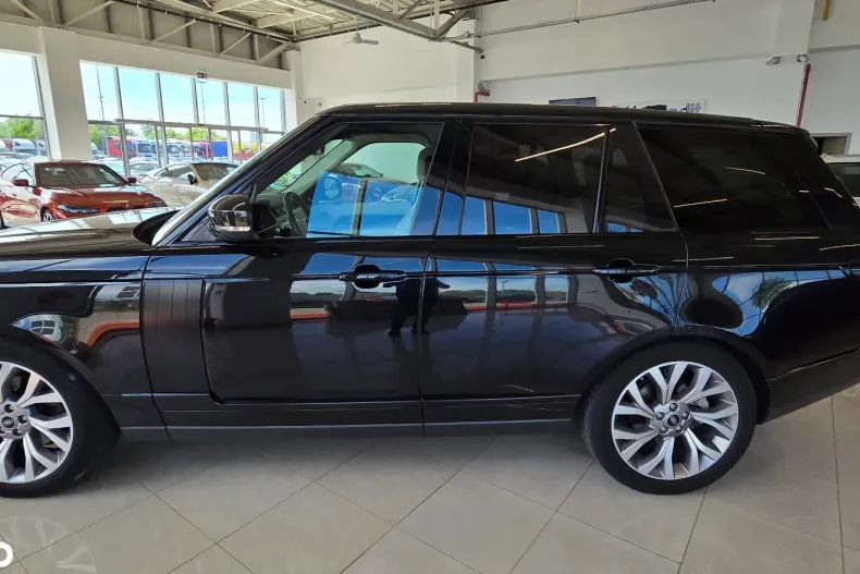 Land Rover Range Rover din 2019 cu 117.866 km - oferta LAN151230 - foto 7