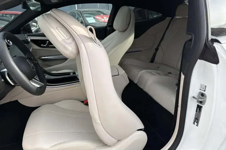 Mercedes-Benz CLE din 2024 cu 7.250 km - oferta MER151231 - foto 13