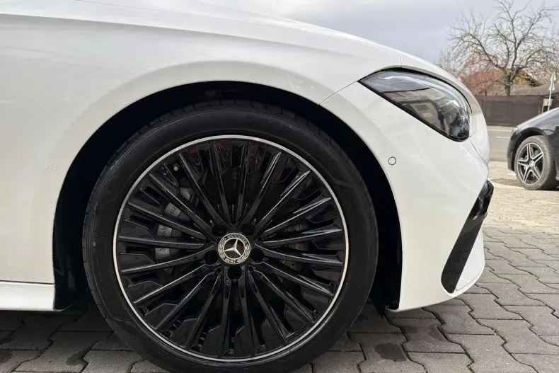 Mercedes-Benz CLE din 2024 cu 7.250 km - oferta MER151231 - foto 19