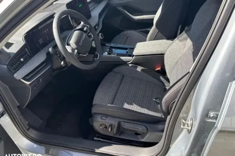 Skoda Superb din 2025 cu 5 km - oferta SKO151245 - foto 12