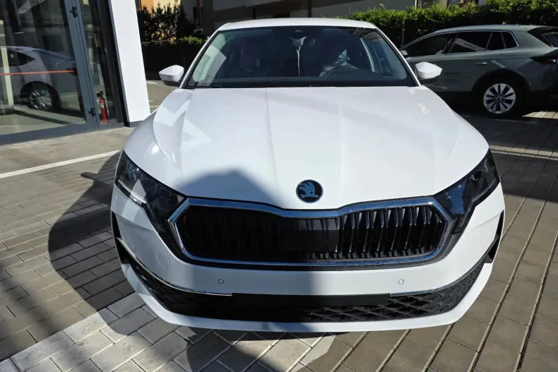 Skoda Octavia din 2025 cu 5 km - oferta SKO151246 - foto 2