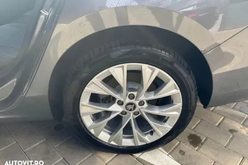 Skoda Superb din 2025 cu 5 km - oferta SKO151247 - foto 17