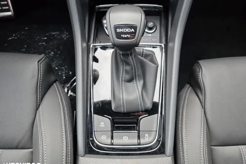 Skoda Karoq din 2025 cu 5 km - oferta SKO151248 - foto 18