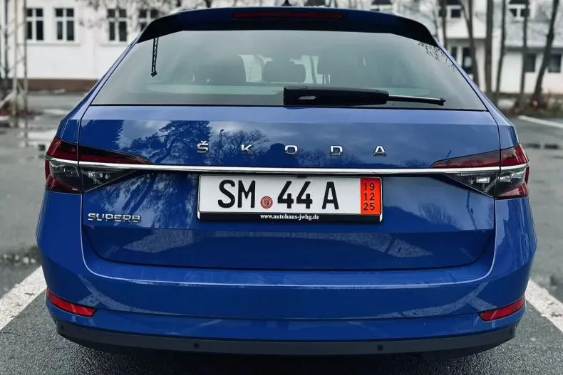 Skoda Superb din 2023 cu 158.423 km - oferta SKO151250 - foto 21