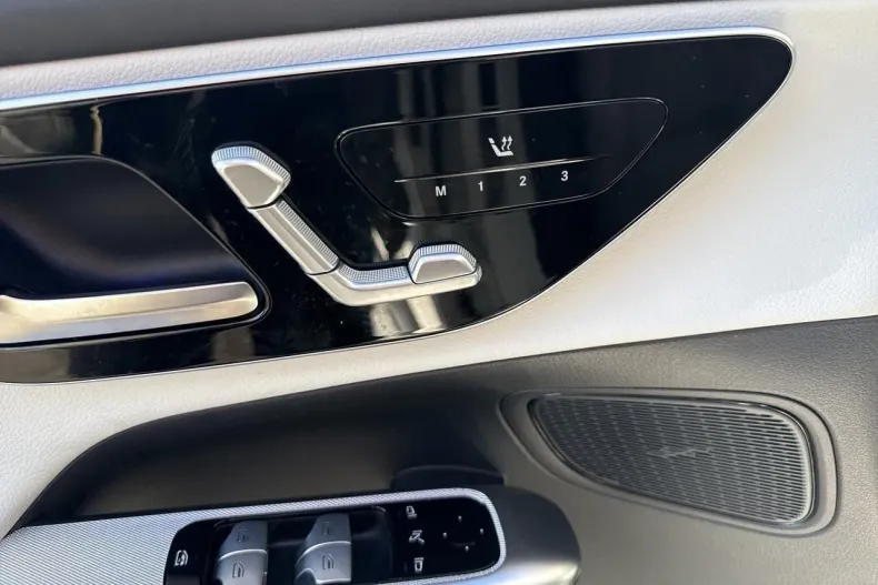 Mercedes-Benz GLC din 2022 cu 28.295 km - oferta MER151263 - foto 19