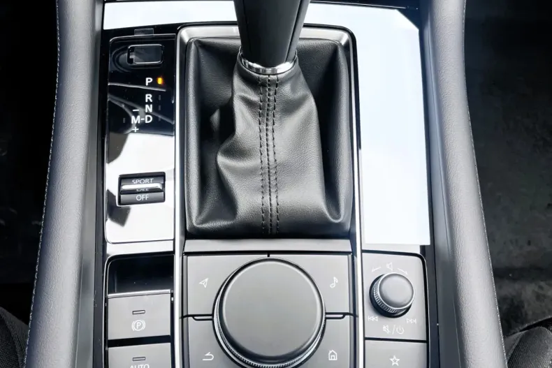 Mazda 3 din 2025 cu 5 km - oferta MAZ151281 - foto 16