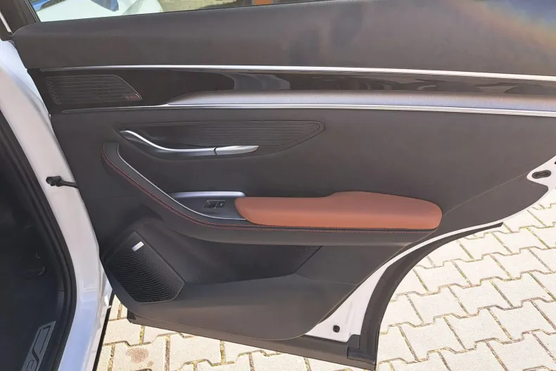 BYD SEAL U din 2025 cu 100 km - oferta BYD151282 - foto 26